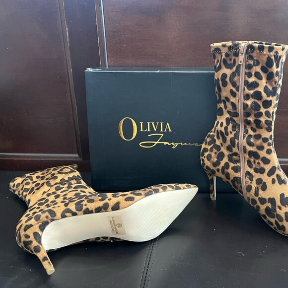 Leopard Boot - Picture 4 of 4